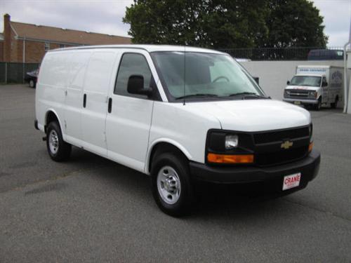 Chevrolet Express 2010 photo 1