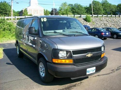 Chevrolet Express 2010 photo 1