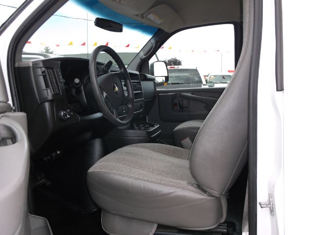 Chevrolet Express Coupe 4D Passenger Van