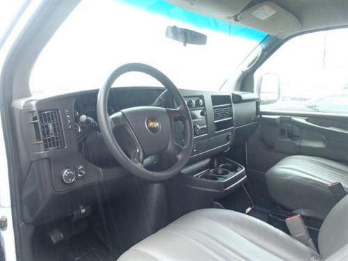 Chevrolet Express 2010 photo 5