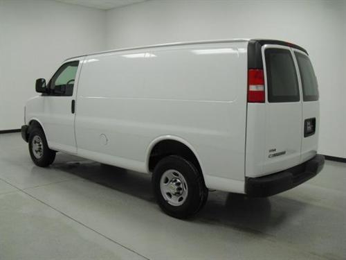 Chevrolet Express 2010 photo 3