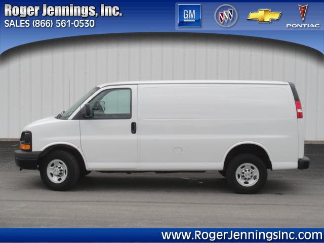 Chevrolet Express 2010 photo 1