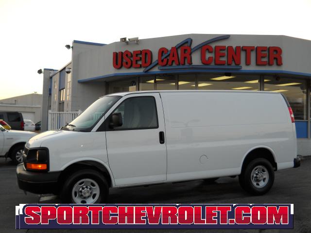 Chevrolet Express Overland 4X4 Passenger Van