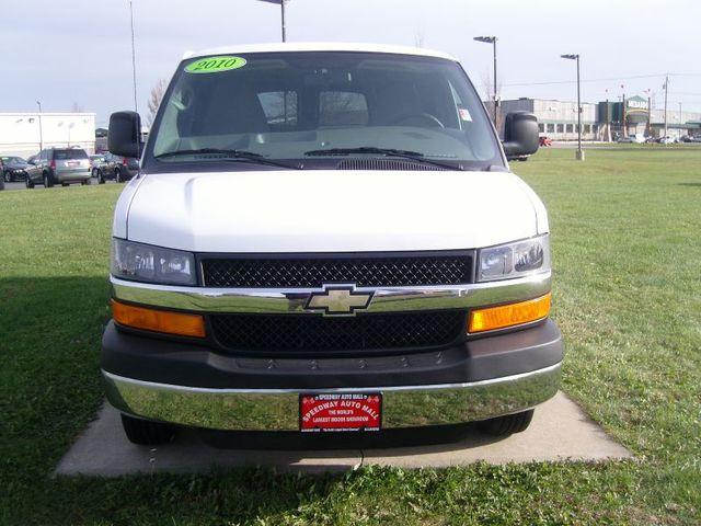 Chevrolet Express 2010 photo 1