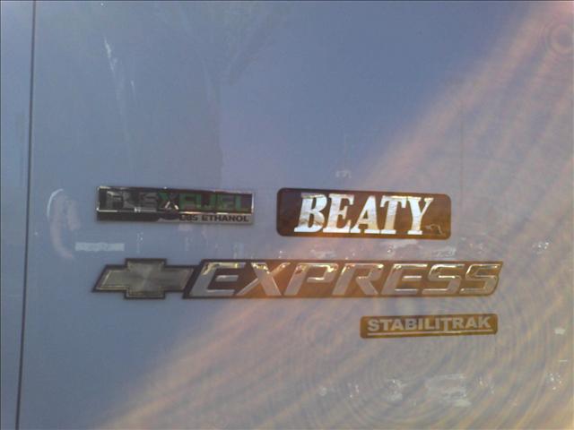 Chevrolet Express 2010 photo 5