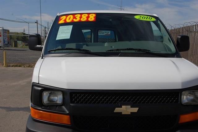 Chevrolet Express 2010 photo 4