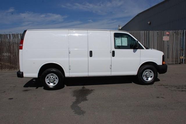 Chevrolet Express Legacy LTD AWD Passenger Van