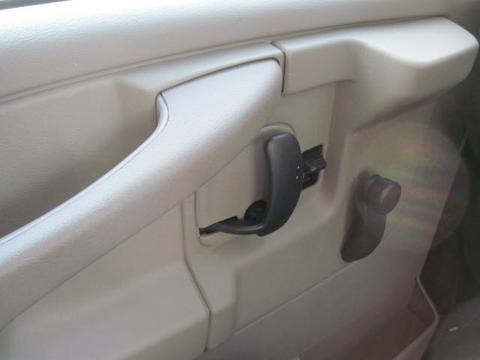 Chevrolet Express SE - Convertible Sharp Other