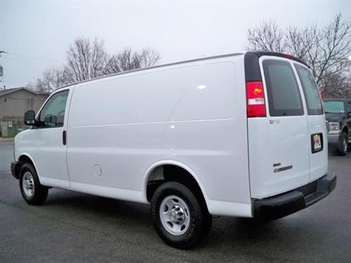 Chevrolet Express 2010 photo 4