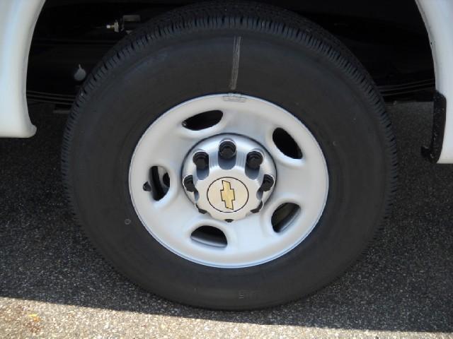 Chevrolet Express 2010 photo 5