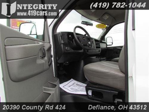 Chevrolet Express 2010 photo 3