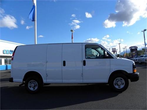 Chevrolet Express 2010 photo 1