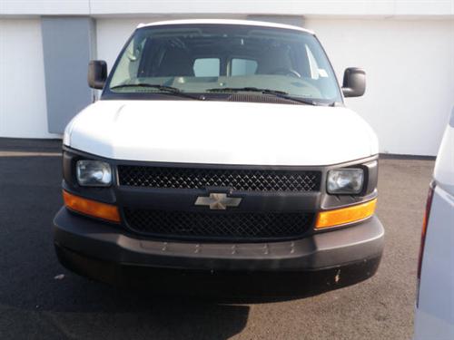 Chevrolet Express 2010 photo 1