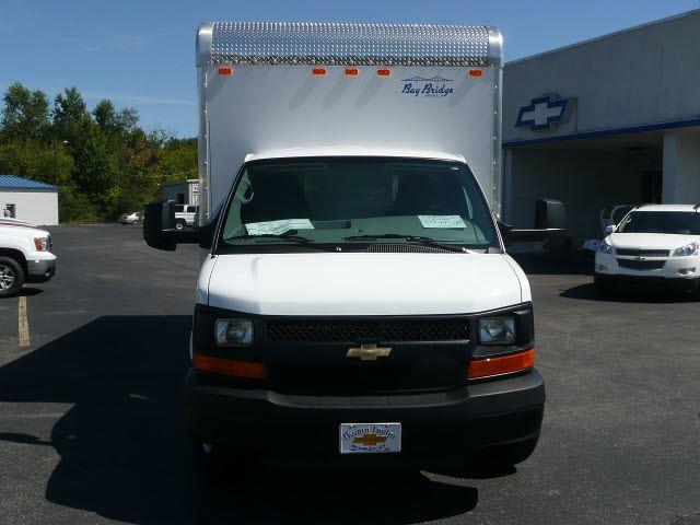 Chevrolet Express 2010 photo 1