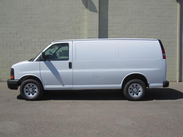 Chevrolet Express 2010 photo 4