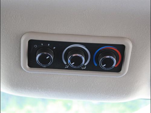 Chevrolet Express 2010 photo 3