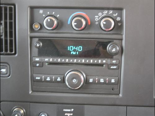 Chevrolet Express 2010 photo 5