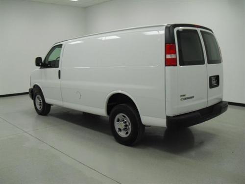 Chevrolet Express 2010 photo 3