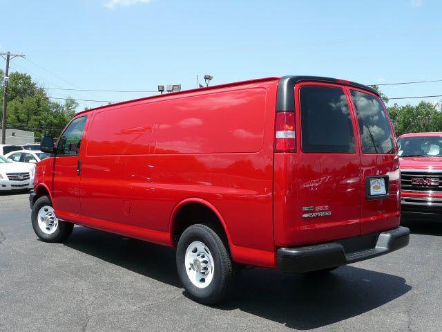 Chevrolet Express 2010 photo 4