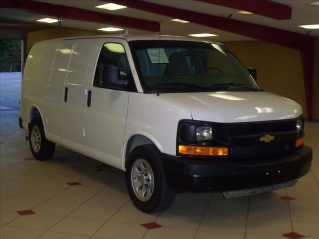 Chevrolet Express 2010 photo 4