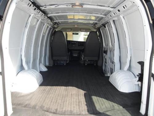 Chevrolet Express 2010 photo 4