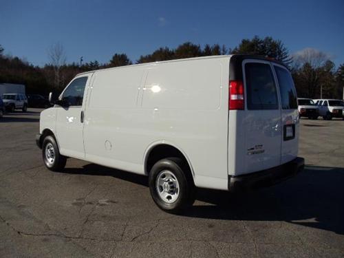 Chevrolet Express 2010 photo 3