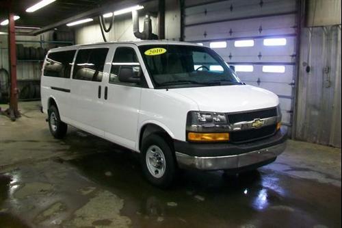 Chevrolet Express 2010 photo 3