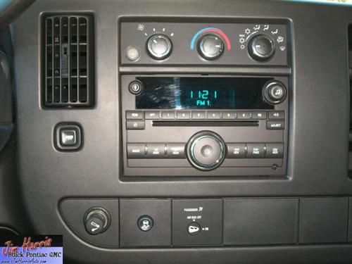 Chevrolet Express 2010 photo 5