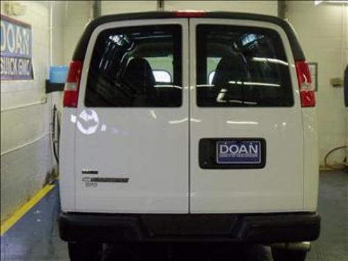 Chevrolet Express 2010 photo 4