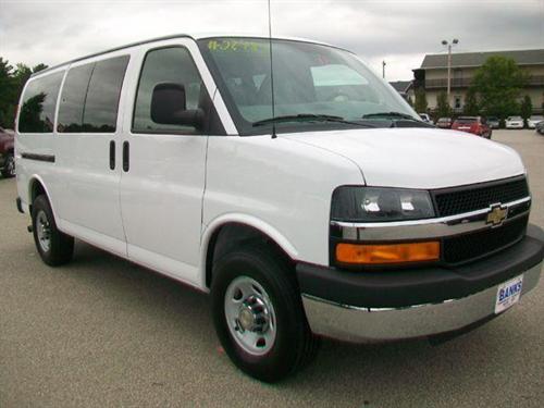 Chevrolet Express 2010 photo 1