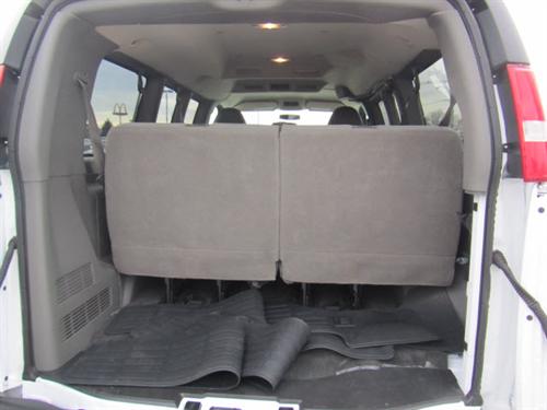 Chevrolet Express 2010 photo 4