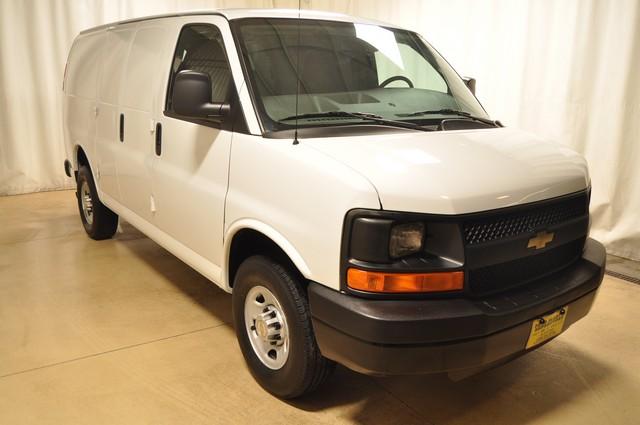 Chevrolet Express 2010 photo 3