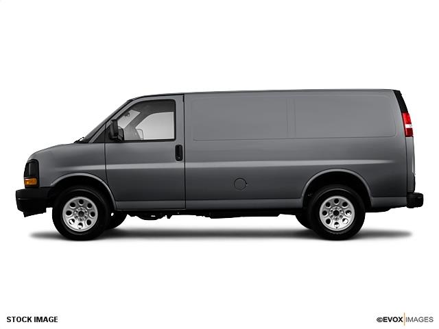 Chevrolet Express 2010 photo 3