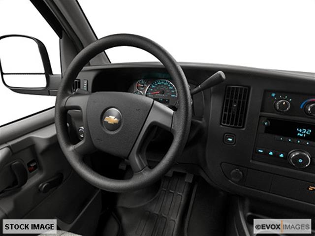 Chevrolet Express 2010 photo 4