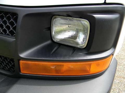 Chevrolet Express 2010 photo 1