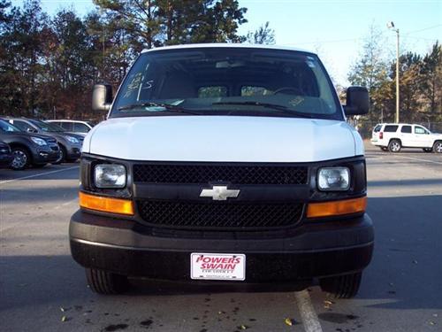 Chevrolet Express 2010 photo 1