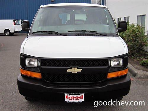 Chevrolet Express 2010 photo 3
