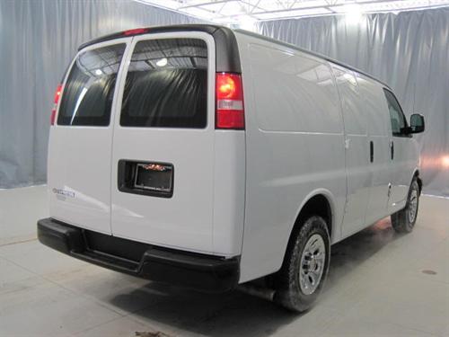 Chevrolet Express 2010 photo 1