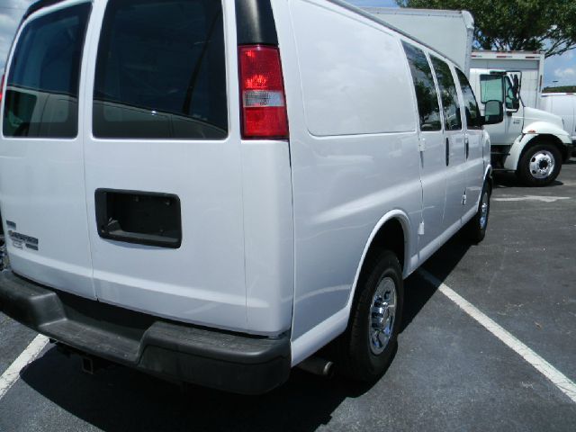 Chevrolet Express Coupe 4D Cargo Van