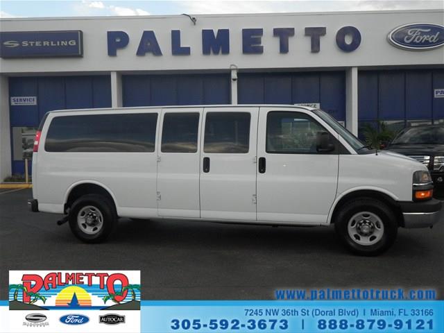 Chevrolet Express 2012 photo 3