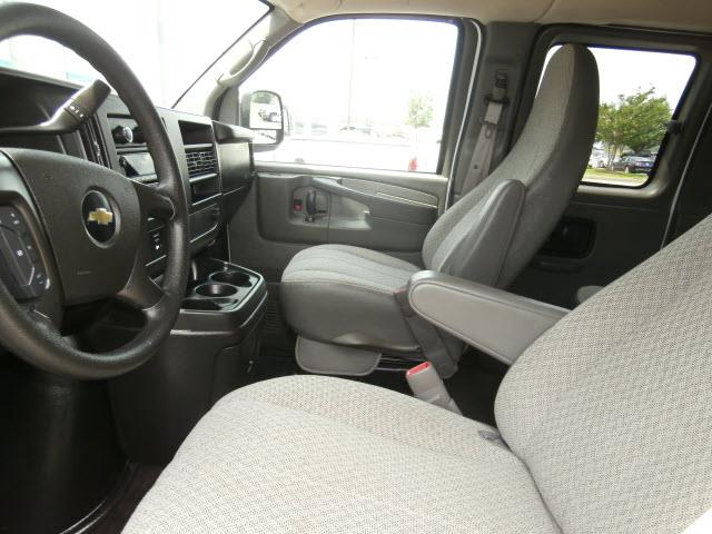 Chevrolet Express 2012 photo 4