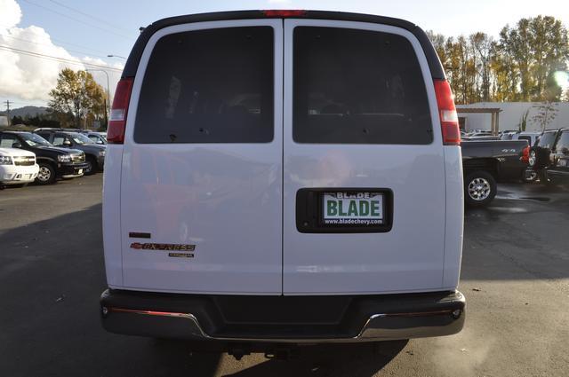 Chevrolet Express 2012 photo 4