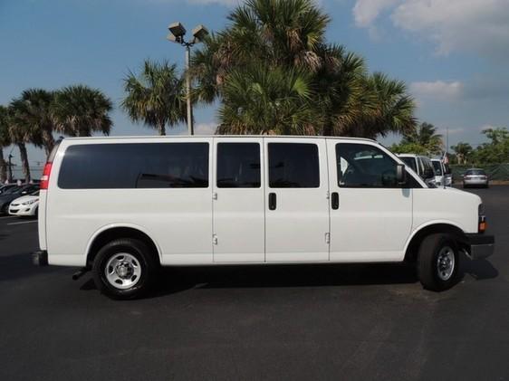 Chevrolet Express 2012 photo 0