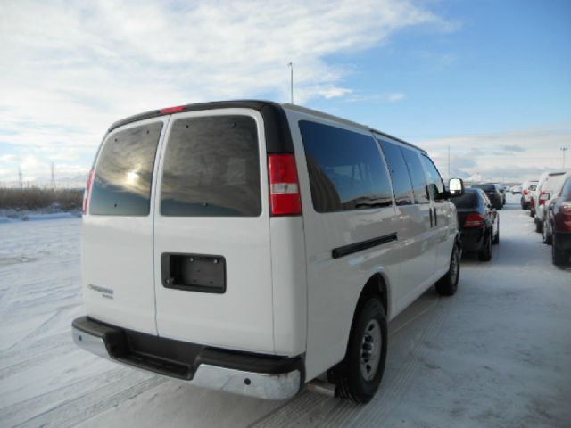 Chevrolet Express SL1 Passenger Van