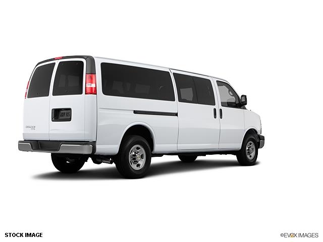 Chevrolet Express 2013 photo 1