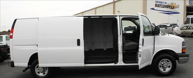 Chevrolet Express 2014 photo 3