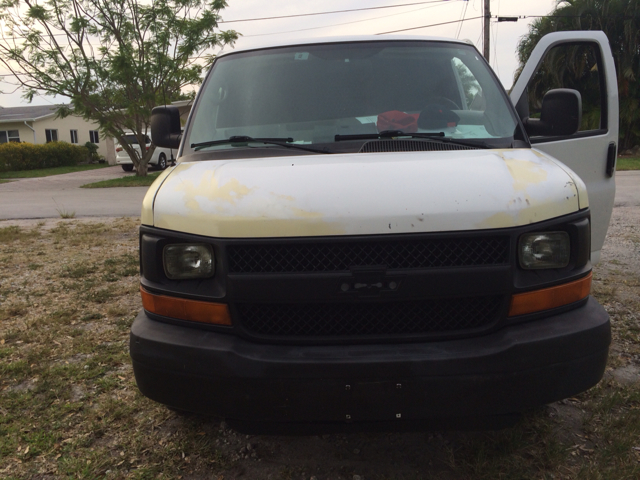 Chevrolet Express Cargo 2006 photo 3