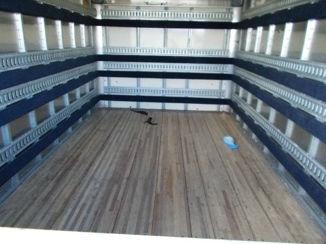 Chevrolet Express Cutaway 2010 photo 1