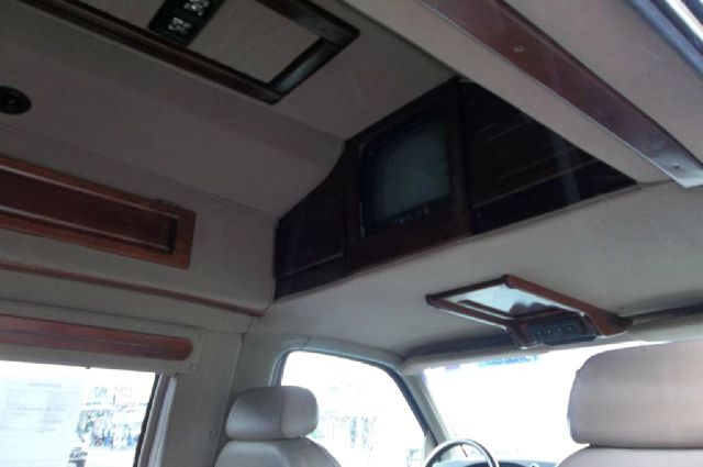 Chevrolet G10 1996 photo 6