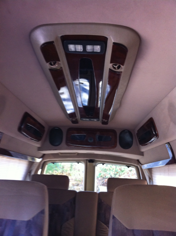 Chevrolet G10 SportVan 1996 photo 2